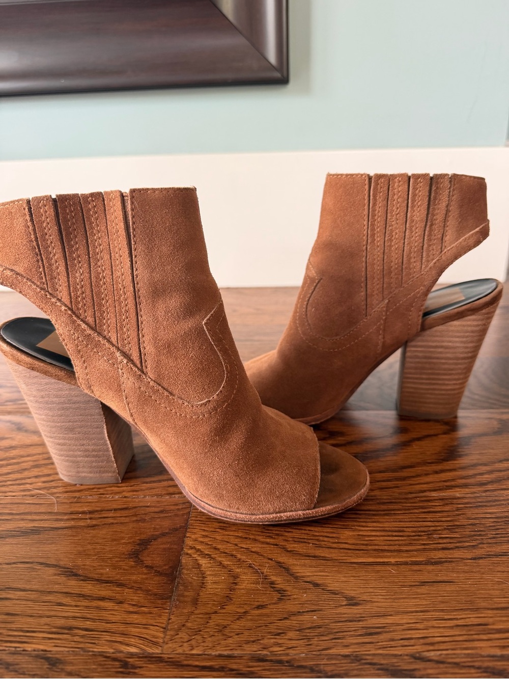 Dolce Vita Women's Brown Suede Peep Tow Cut Out Block Heel Booties - Picture 2 of 7